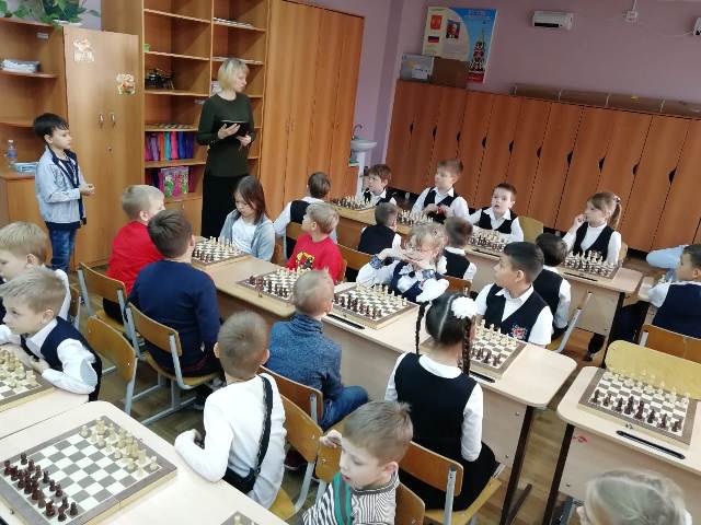 Итоги соревнований по шахматам среди учащихся 1-4 классов